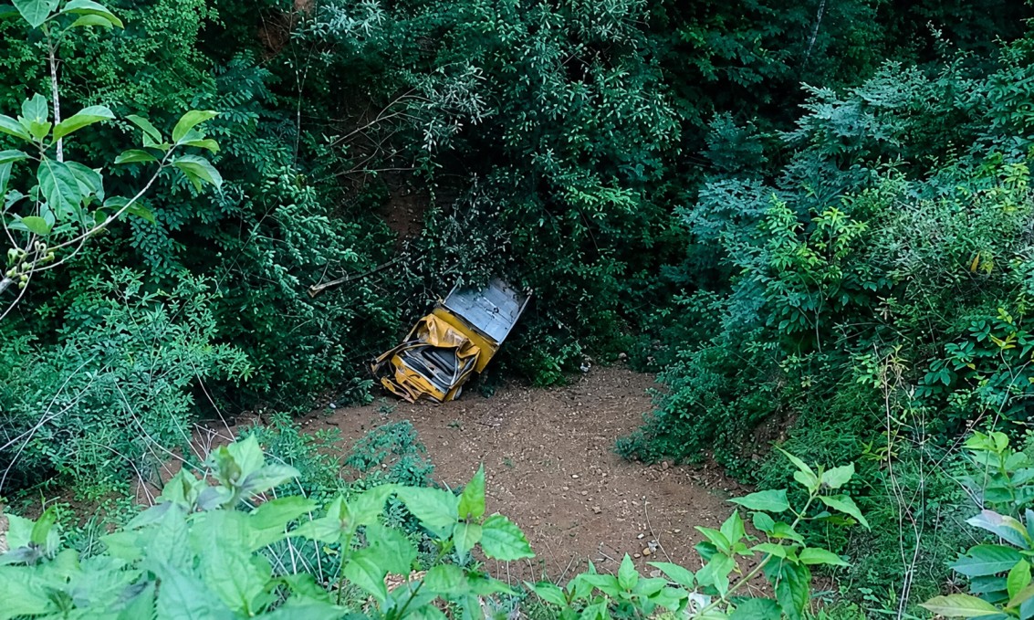ट्रिपर खस्दा एक जनाको मृत्यु, चालक फरार