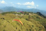 अन्तर्राष्ट्रिय स्तरमा चर्चा हुने स्वरेक मैदानबाट वार्षिक राजस्व सङ्कलन कति ?