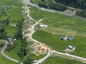 विद्यार्थीको अध्ययन गर्ने पाठशाला बन्दै  पार्क 