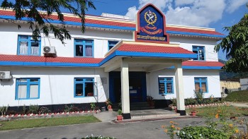 स्याङ्जामा ९ जना चालक प्रहरी नियन्त्रणमा 