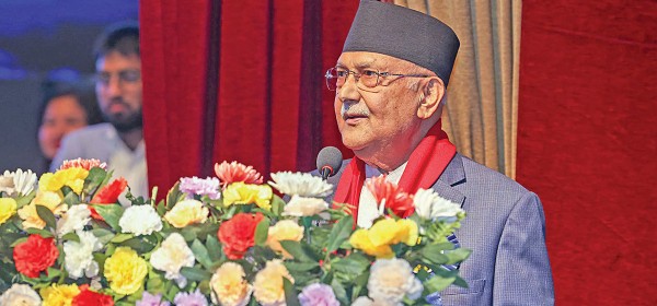 श्रमशोषण गर्ने संस्थाको पक्षमा प्रधानमन्त्री