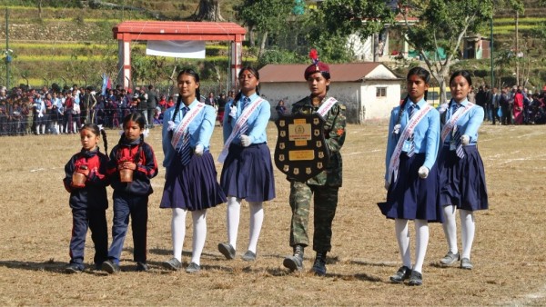 अर्जुनचौपारीमा रनिङ शिल्ड र शैक्षिक महोत्सवको उत्साह