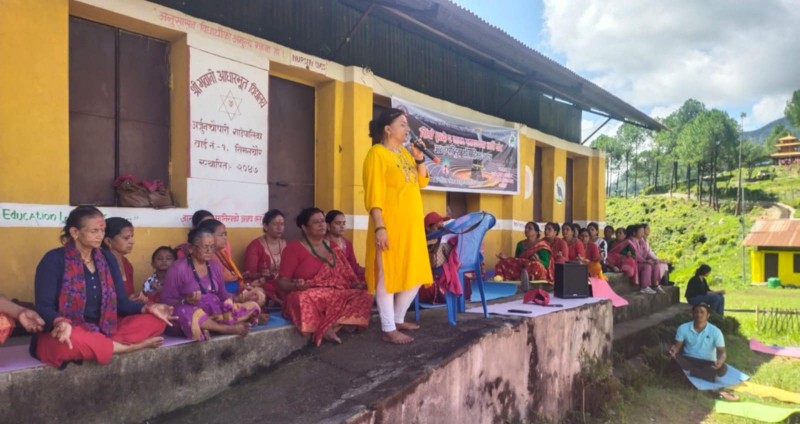 नवग्रह मन्दिरमा मनाइयो  योग दिवस