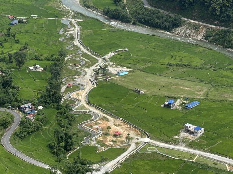 विद्यार्थीको अध्ययन गर्ने पाठशाला बन्दै  पार्क 