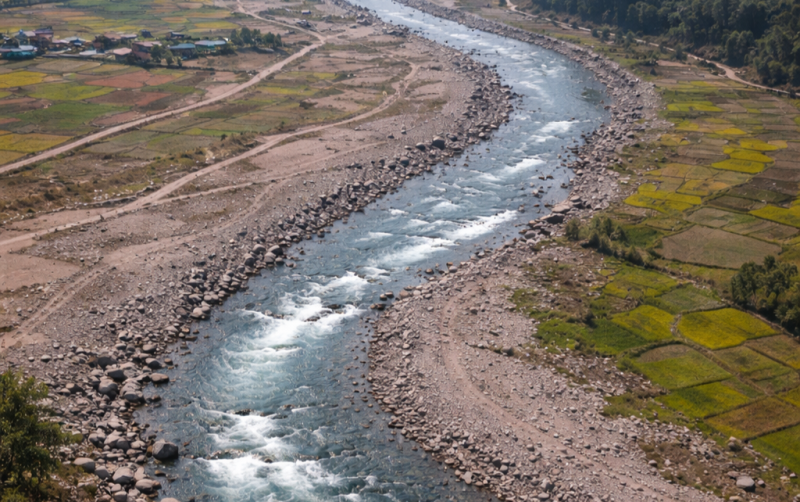 म अर्थात् आँधीखोला उकालोमै बगिरहेको छु !