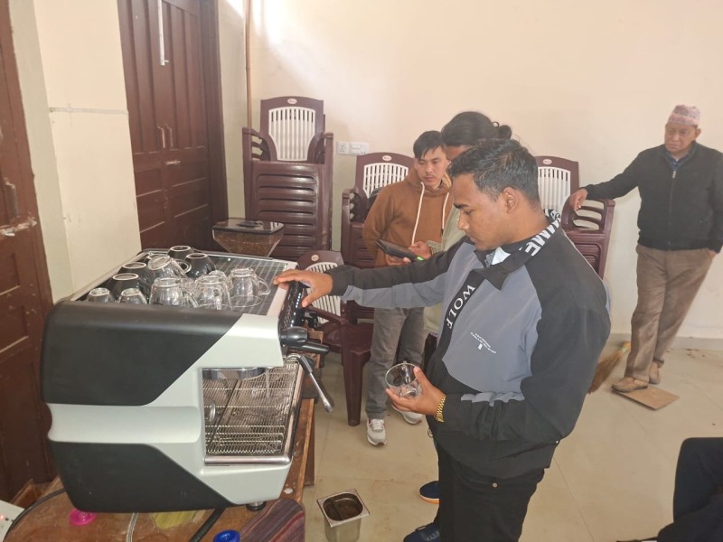 युवालाई स्वरोजगार बनाउन भीरकोटमा बारिष्टा तालिम