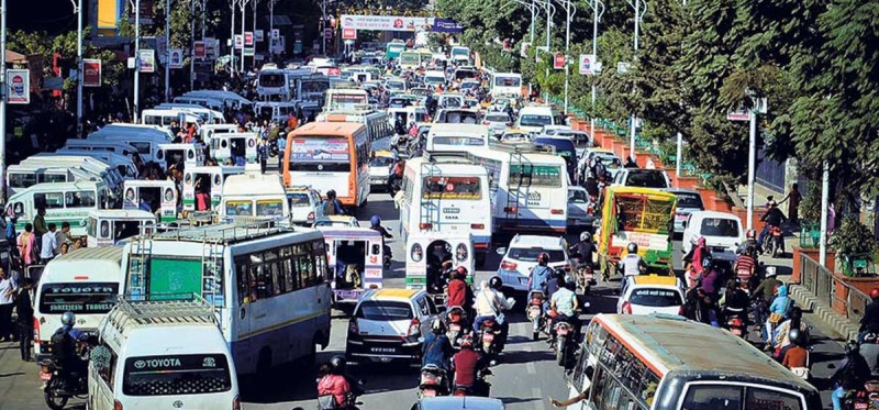 आजबाट देशभर सार्वजनिक सवारी साधन सञ्चालन हुने